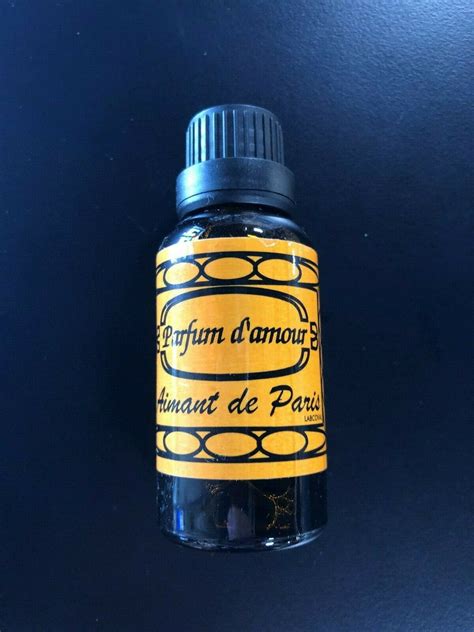 Parfum d‘amour Aimant de Paris .